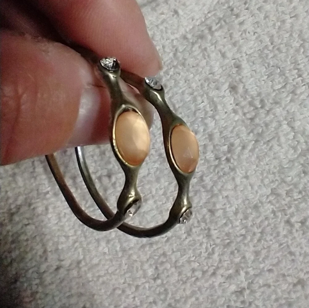 Goldtone peach crystal hoop earrings
